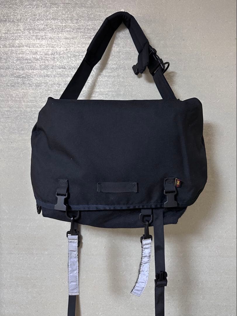 PAC DESIGNS パックデザイン メッセンジャーバッグ ブラック 2026年最新】pac designs メッセンジャーの人気アイテム - メルカリ