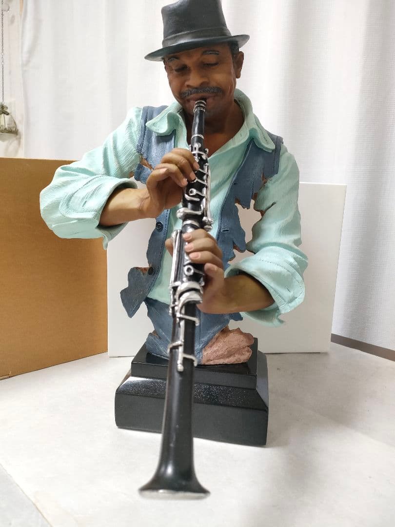 リアル　人形　ミュージック　JAZZ演奏者　BAR　飲食店などに　特大 JAZZ生演奏 テラスドルチェ | 喫茶店・コーヒー・レコード・ジャズ【生