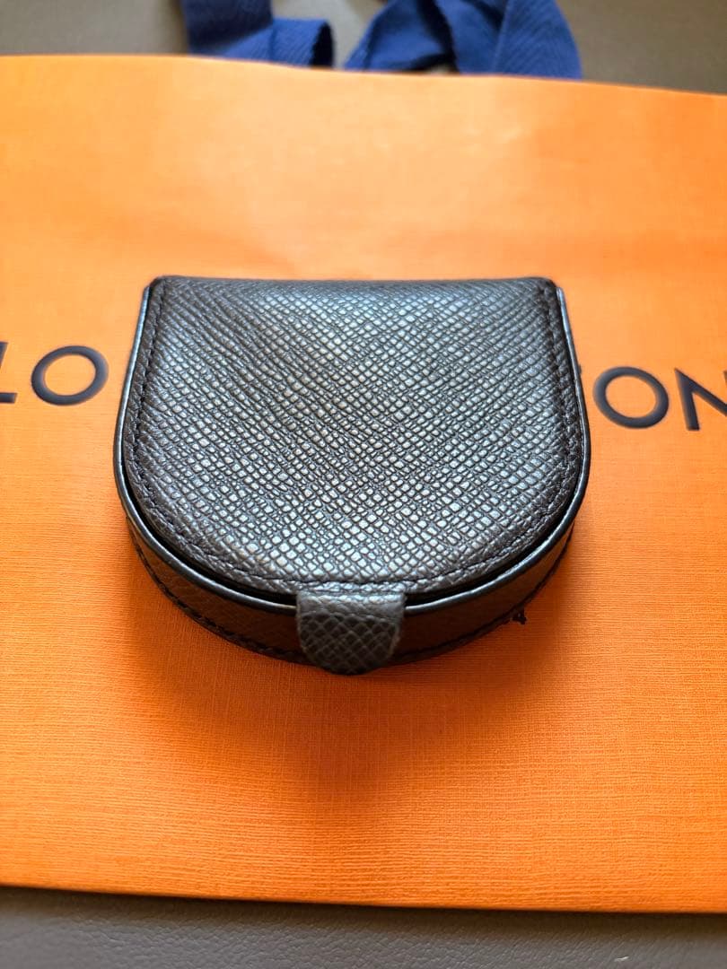 ルイヴィトン　ポルトモネキュベット レザーケース