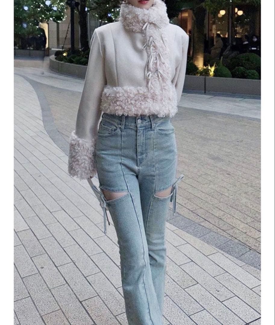 【新品未使用】RESEXXY カットアウトリボンデニムパンツ