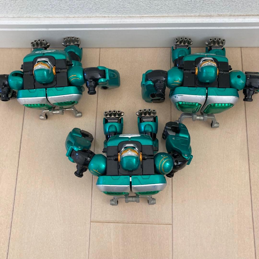 百獣戦隊ガオレンジャー パワーアニマルシリーズ ガオゴリラ3体 - メルカリ