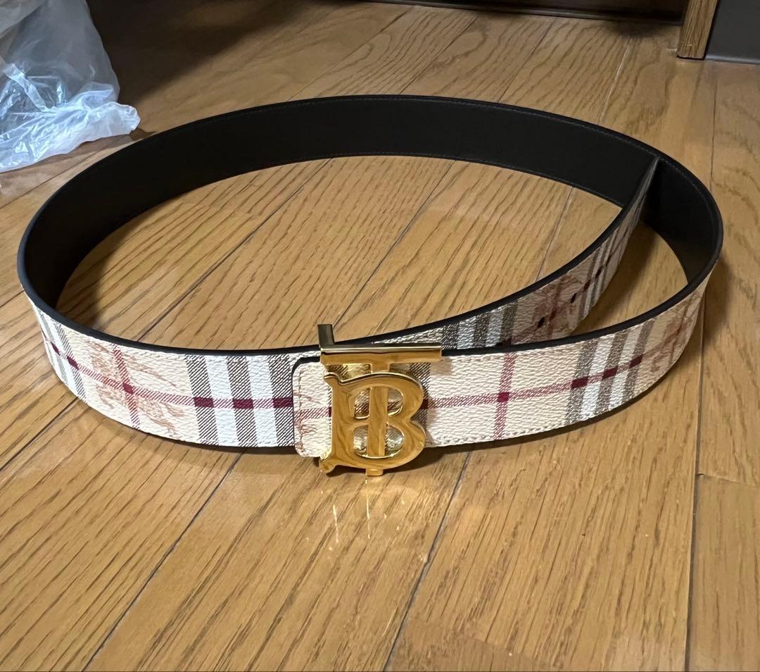ビ*リ様 美品 Burberry　バーバリー　ベルト　リバーシブル 95-105 BURBERRY（バーバリー） 【並行輸入品】 ベルト リバーシブル 8065344