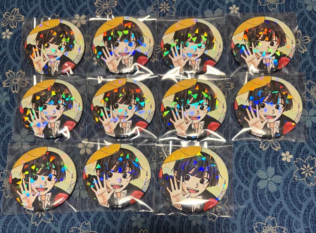 薫る花は凛と咲く 依田絢斗 ホログラム 缶バッジ