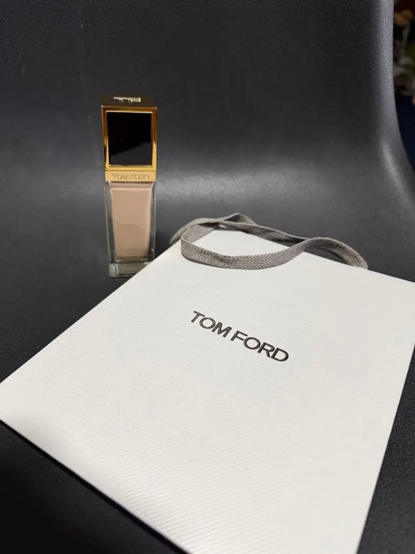 TOM FORD ARCHITECTURE リキッドファンデーション 30ml
