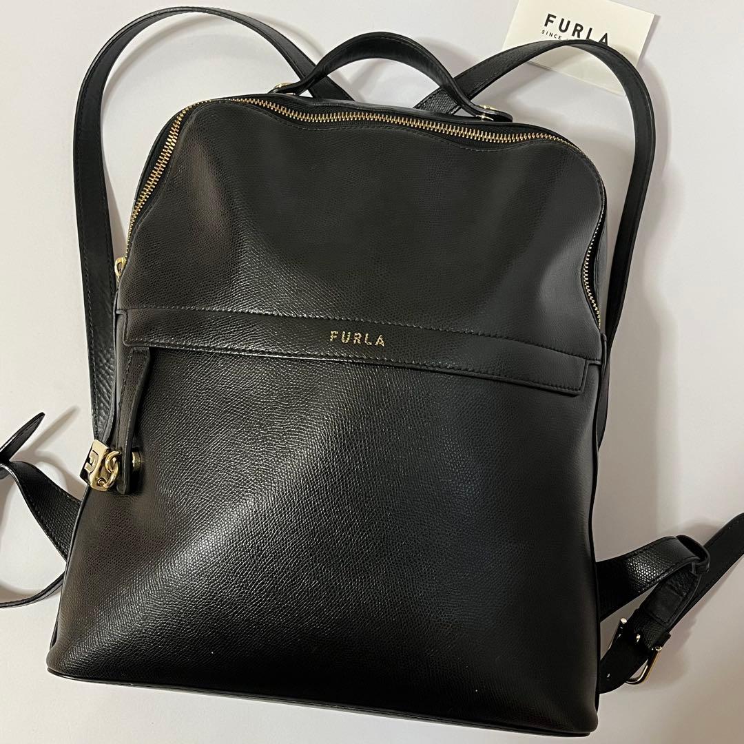 希少✨美品✨フルラ　新型パイパー　リュック バックパック　カデナ　レザー　黒