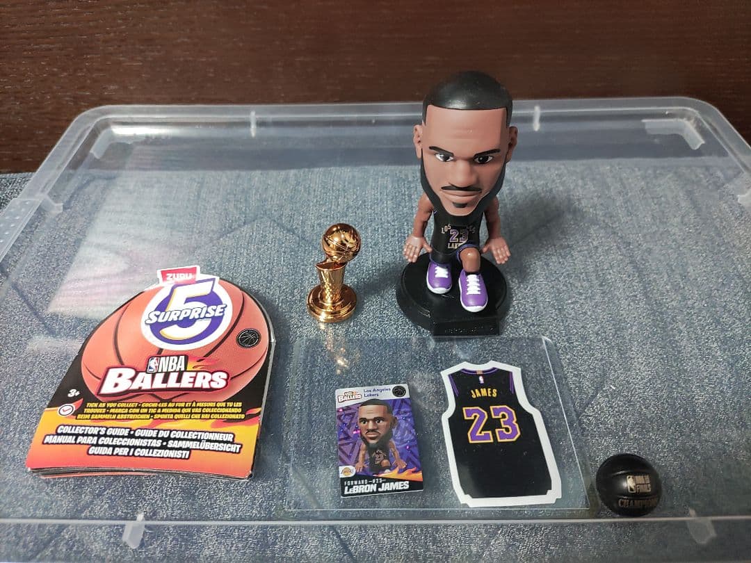 U*y様 NBA Ballersレブロン・ジェームズ　LeBron James