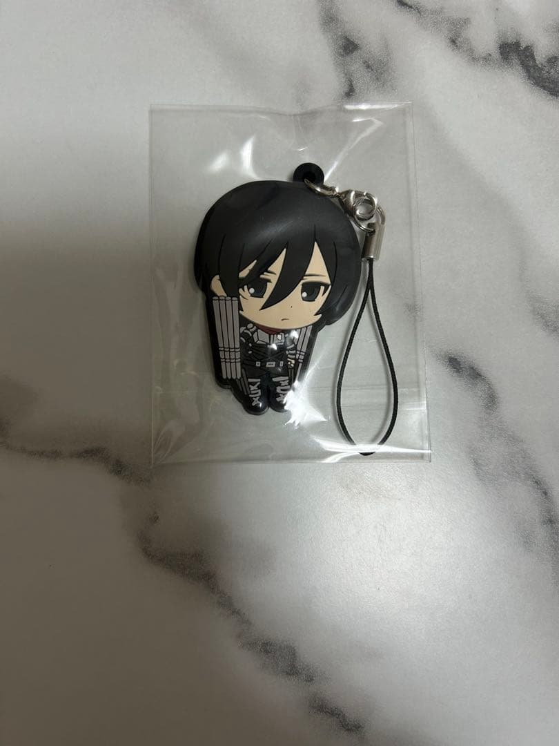 進撃の巨人　ミカサ・アッカーマン　ラバーストラップ