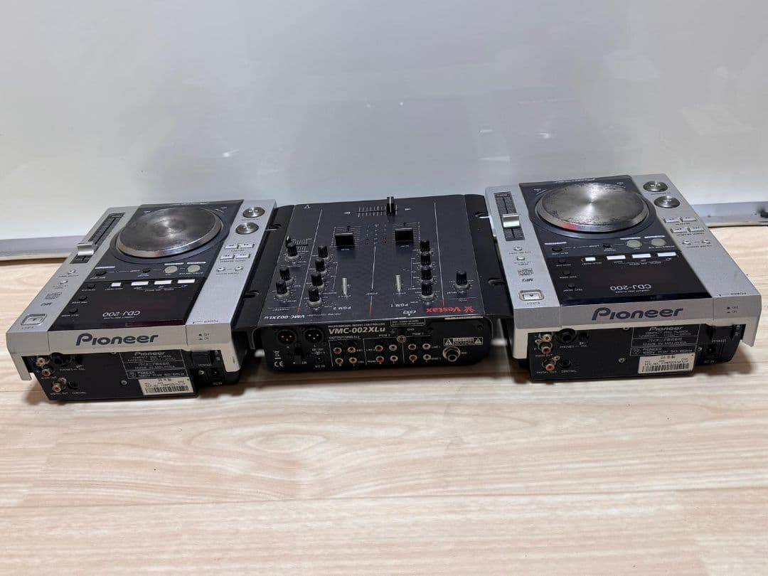 Pioneer、Vestax CDJ-200 & VMX-002XLU セット - メルカリ