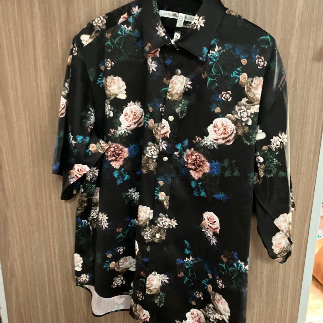 JOHN LAWRENCE SULLIVAN 半袖シャツ フラワープリント 中古・古着通販】JOHN LAWRENCE SULLIVAN (ジョン ローレンス サリバン
