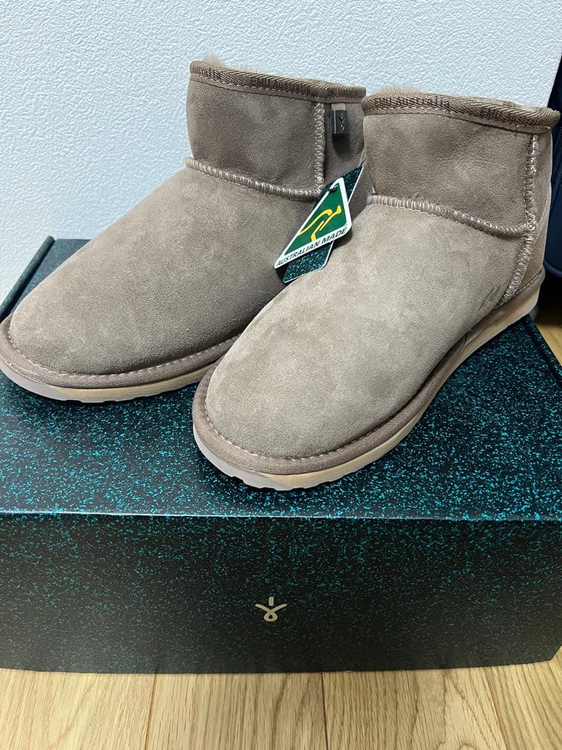 【新品未使用】EMU/エミュ PLATINUM SLIM DARING