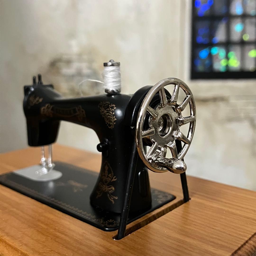 ミニチュア ドール家具 ミシン ドールハウス 1/6サイズ ブライス