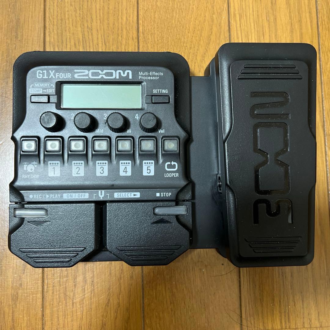 ZOOM G1X FOUR マルチエフェクトプロセッサー