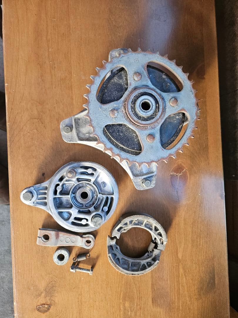 HONDA ダックス　リア　ハブ ダックス4本スポーク用リアハブセット : ミニモト公式 Yahoo