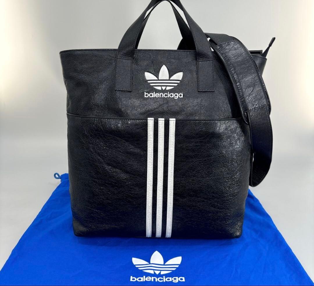 希少レア探していた方。バレンシアガ アディダス コラボ 2WAYトートバッグ 黒 新品同様】アディダス バレンシアガ ボストンバッグ トート ショルダー