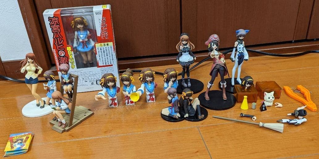 涼宮ハルヒ　フィギュアセット