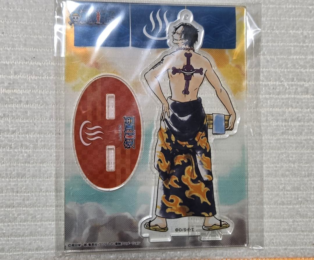 ワンピース エース 大分 限定 温泉 アクリルスタンド