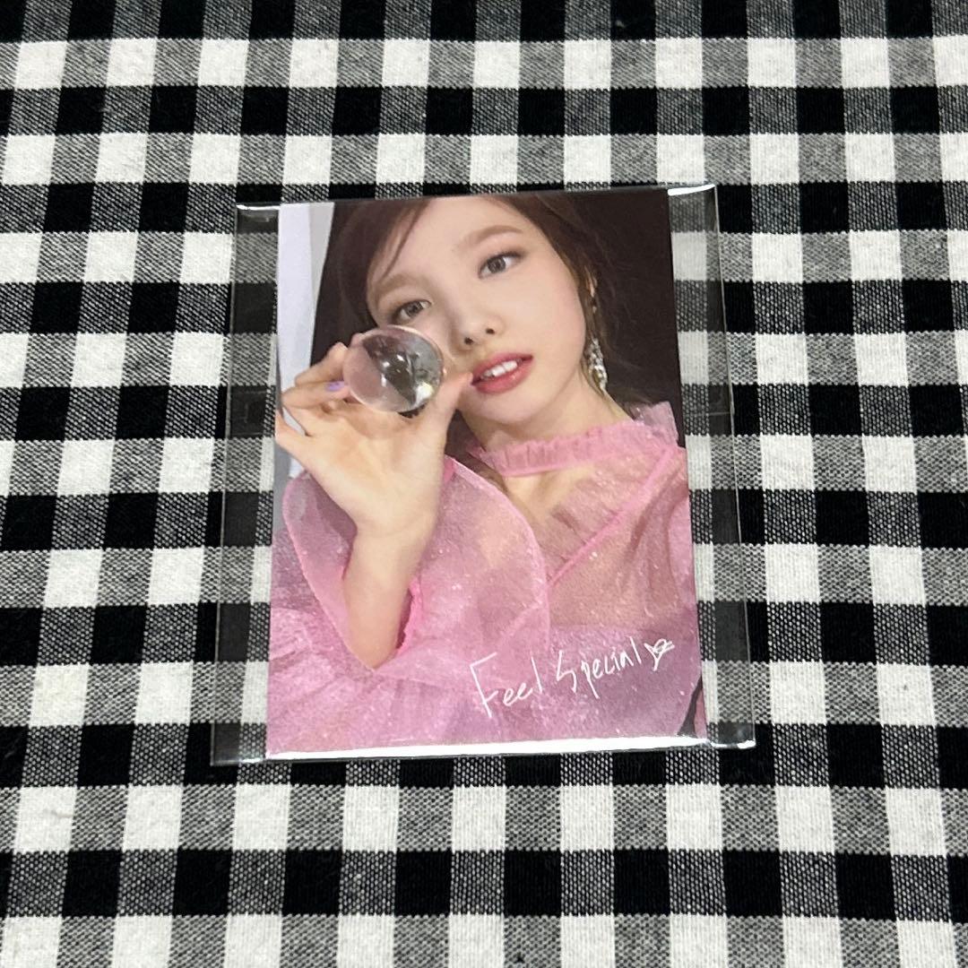 FeelSpecial ナヨン NAYEON トレカ - メルカリ