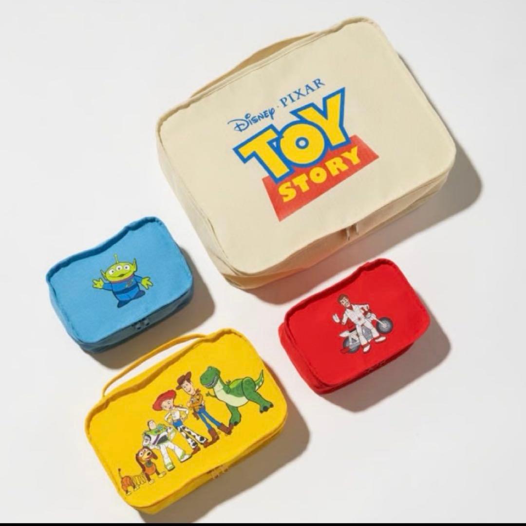 ⭐︎WCJトイストーリー　ディズニー　トラベル　ポーチセット