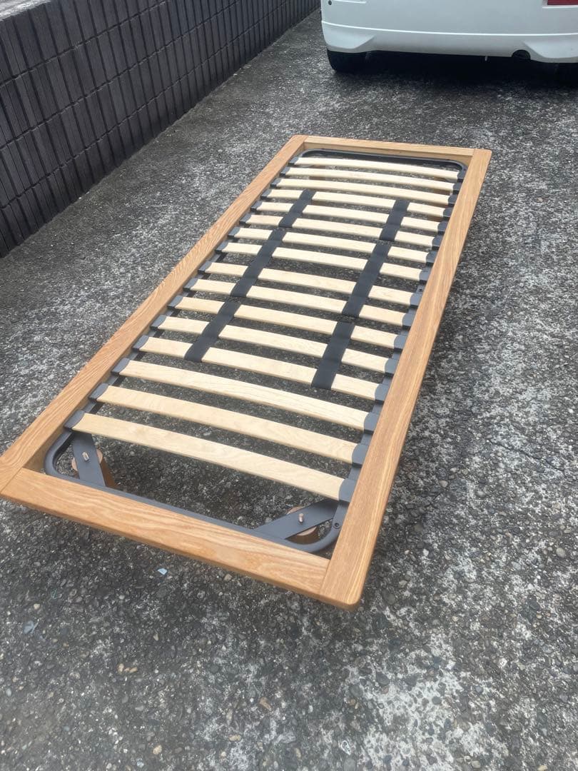 【引取限定】無印良品　スリムシングル　セミシングル　ベッド　フレーム　葛飾区