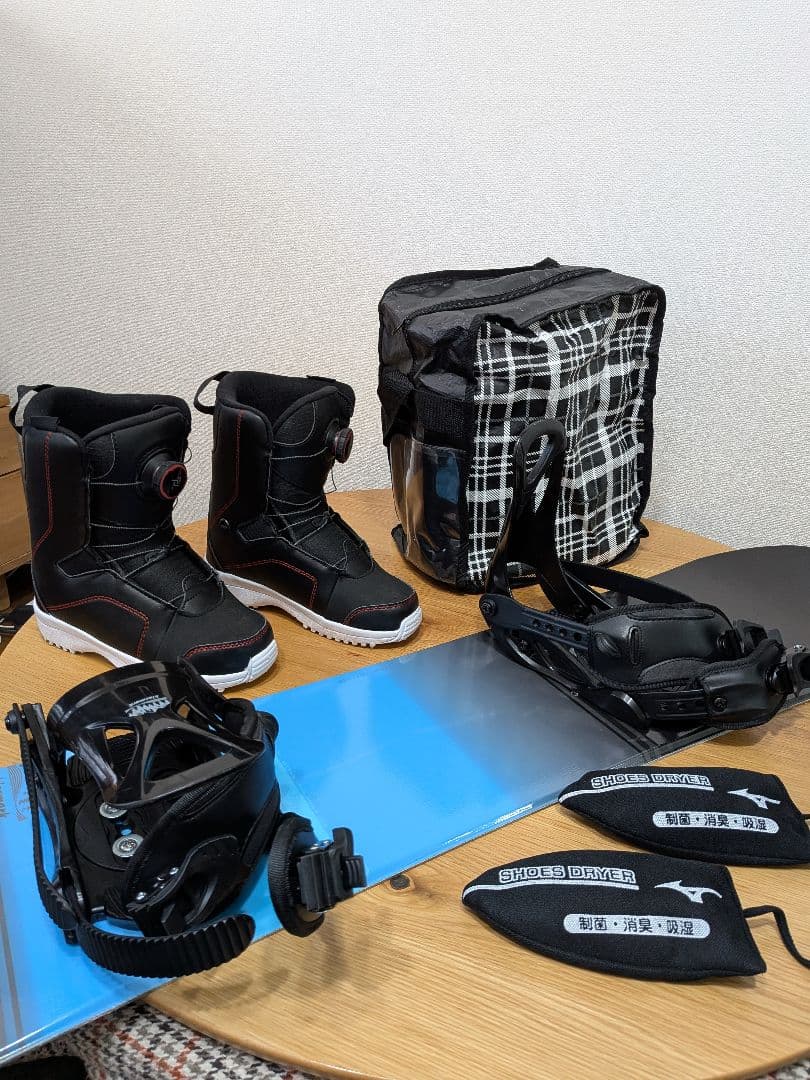 3点セット　キッズ　スノーボードセット