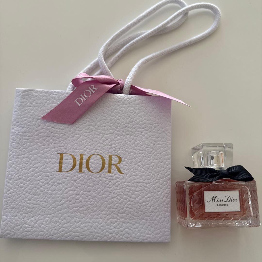 ミスディオール新作香水３５ｍＬ ミス ディオール エッセンス（35mL）（香水）｜DIOR（ディオール）の