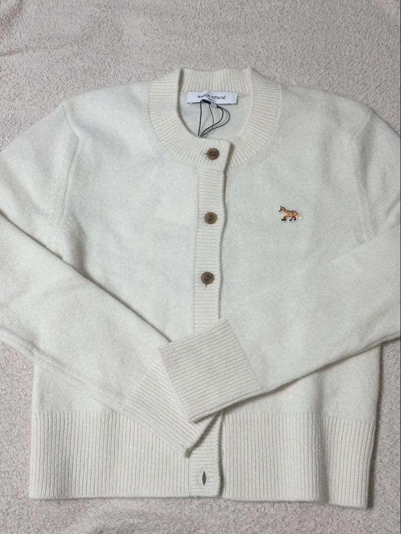 新品•未使用メゾンキツネ フォックスパッチ カーディガン アイボリー S 正規品