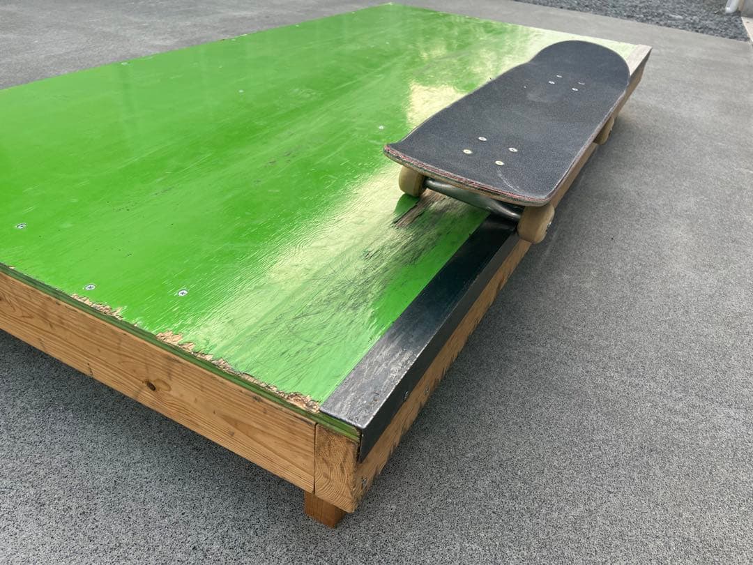 スケボーBOX マニュアル台1800×900mm 高さ調整200〜100mm - メルカリ