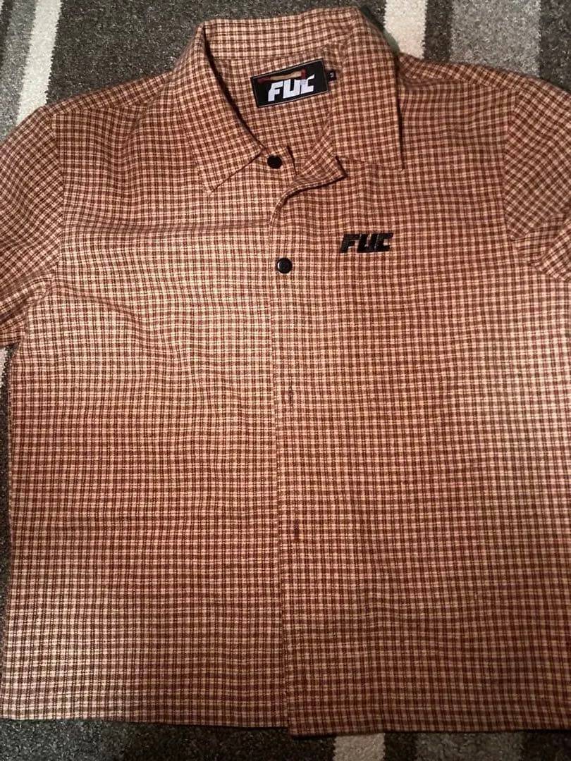 FUCチェックシャツ