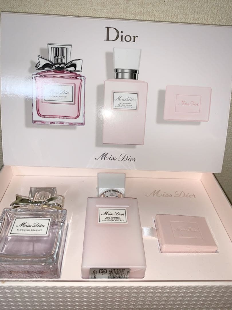 Miss Dior 新作 数量限定品 付属品付き 最終値下げ