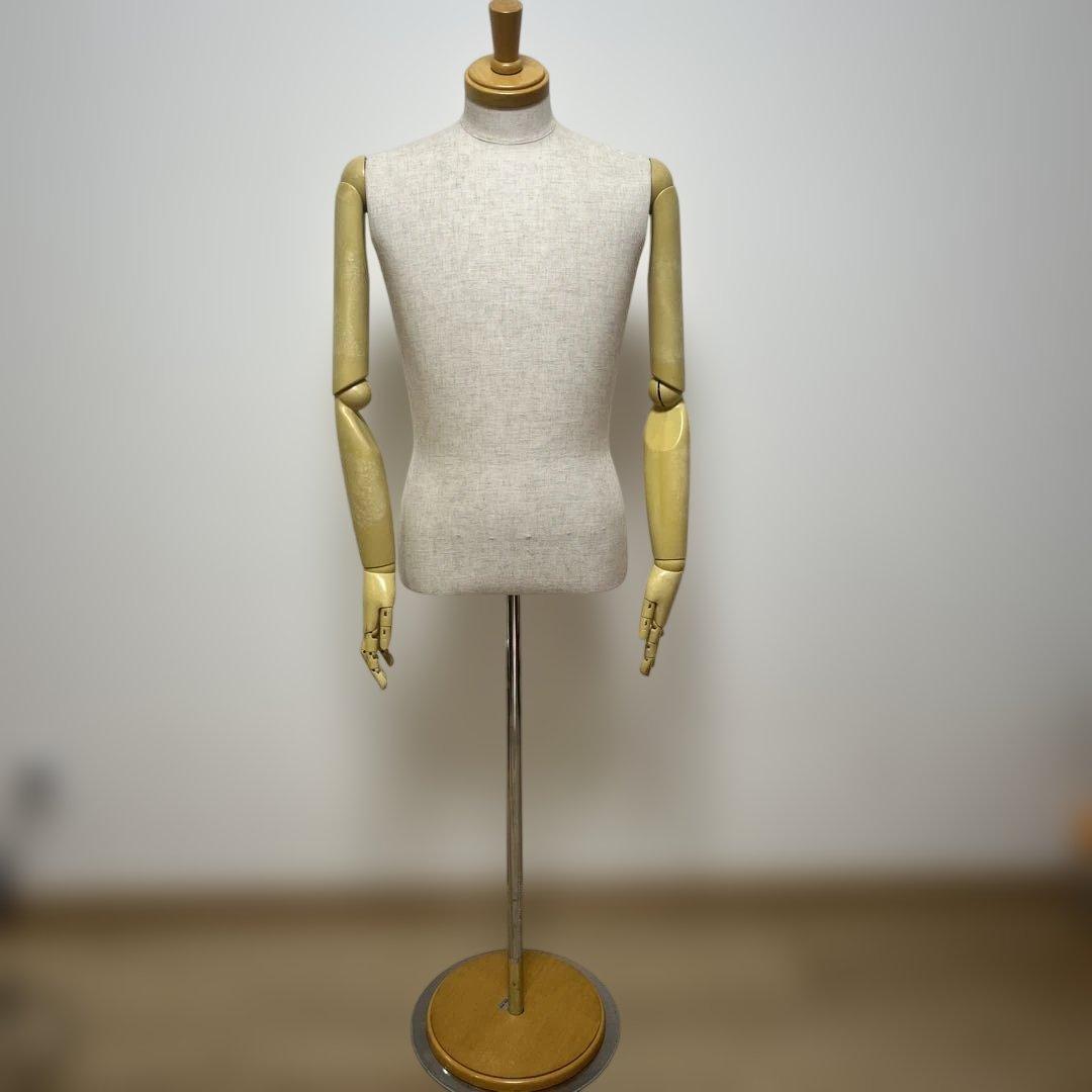 メンズ布製トルソー　マネキン 男性　高さ調整可能　金属スタンド付き Amazon.co.jp: トルソーマネキンスタンド、男性マネキン、男性テーラー