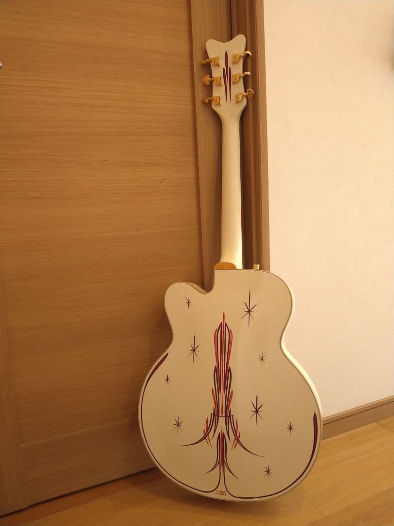 竹*様 限定大特価【ピンストライプ入り】グレッチホワイトファルコン