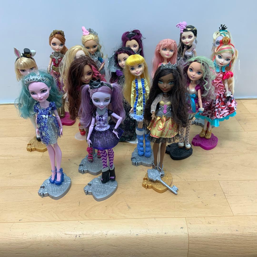 マテル社製　ファッションドールシリーズ　16体セット