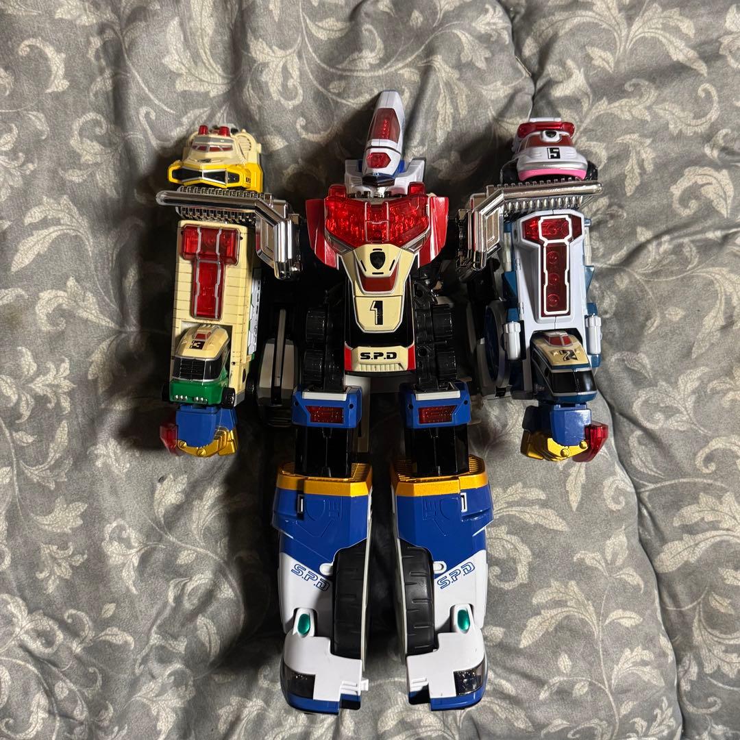 特捜戦隊デカレンジャー　DXスーパーデカレンジャーロボ