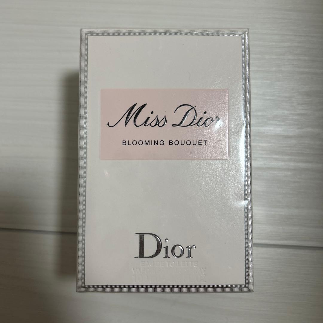 ミスディオール　100ml ブルーミングブーケ