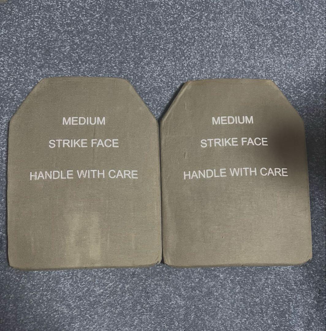 劇レア 米軍実物 USED品　キャリアプレート Mサイズ 2枚組