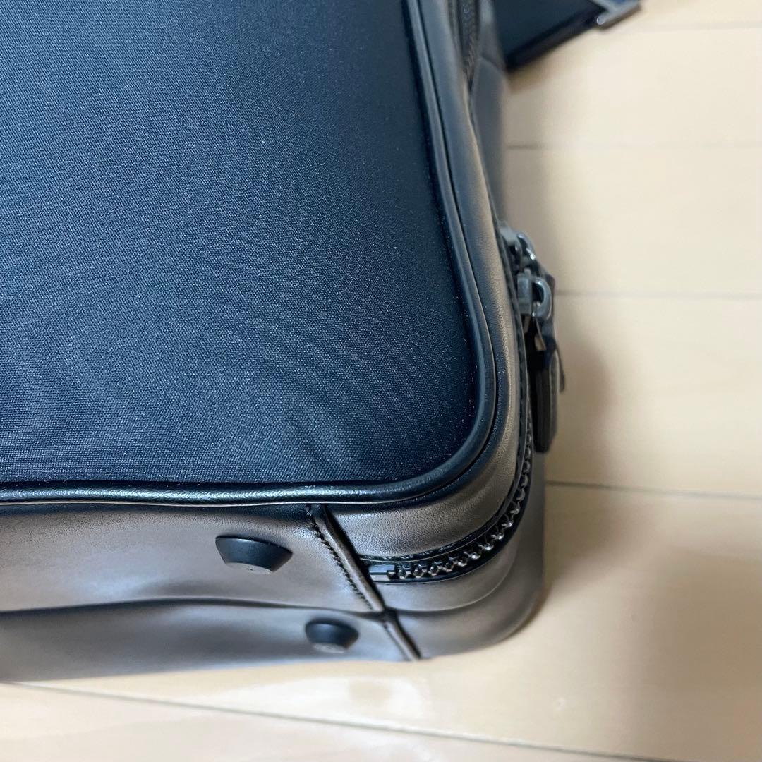 数回使用程度】 フジタカ ルフト ビジネスバッグ 2way ネイビー 2層式