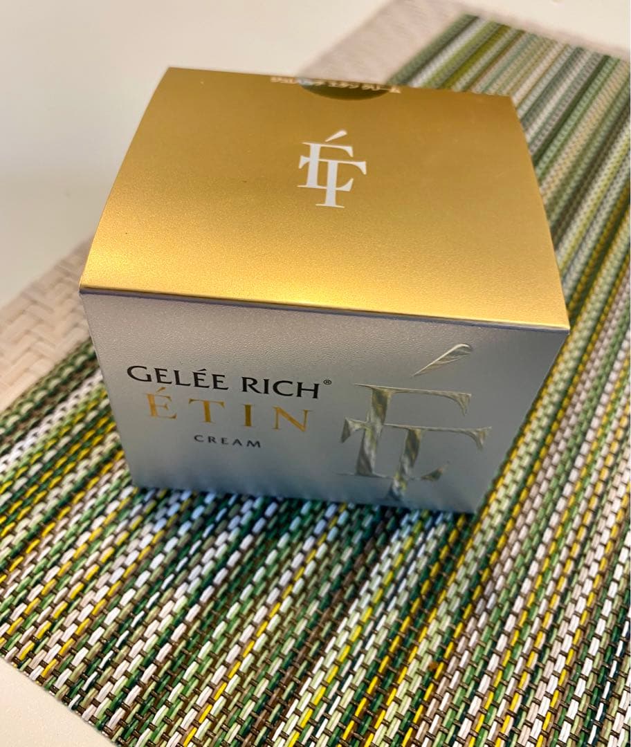 ジュレリッチエタン クリーム