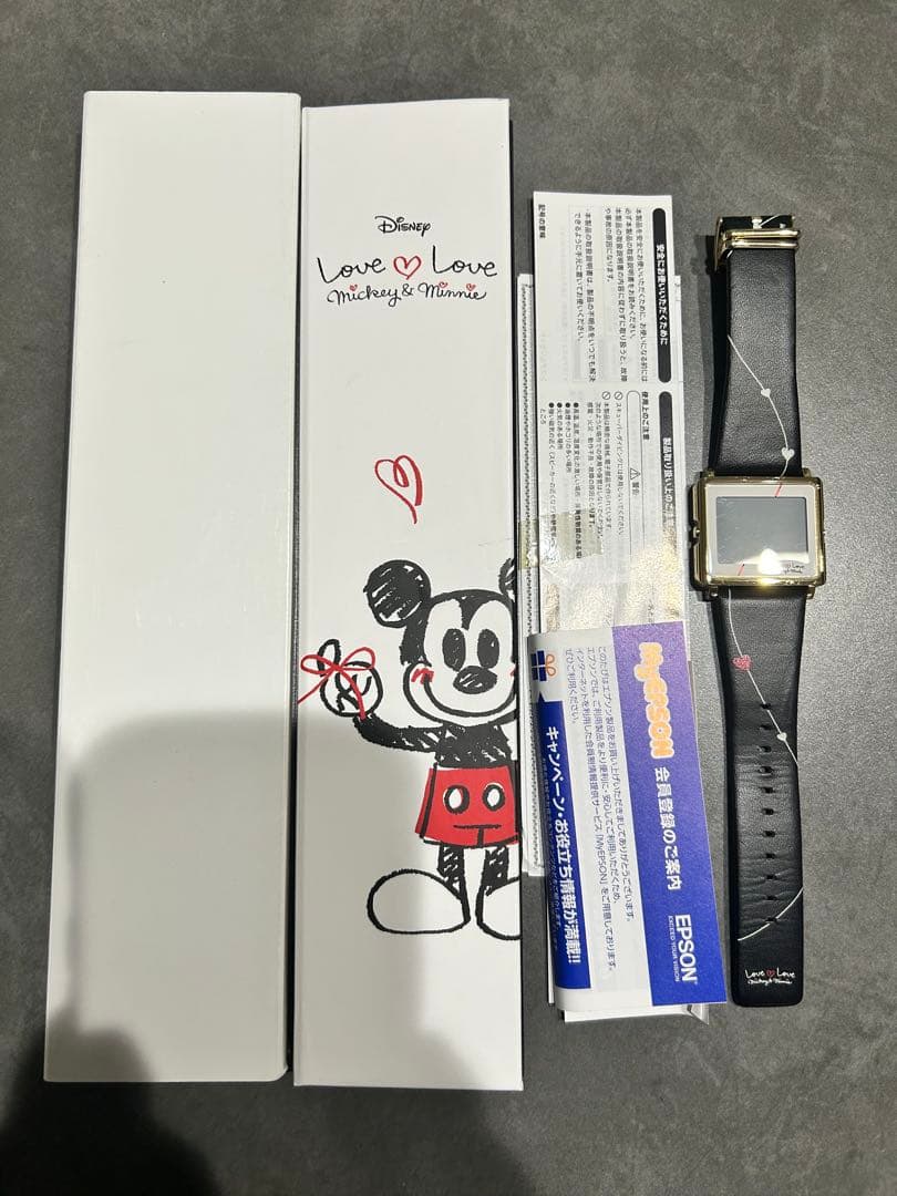 激レア Smart Canvas 腕時計 ディズニーバージョン エプソン（EPSON） スマートキャンバス 時計 EPSON Smart Canvas