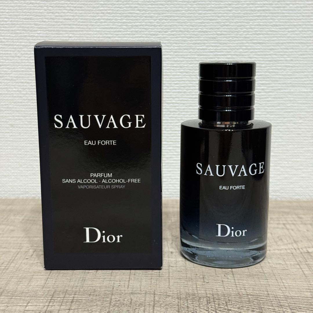 【新品】DIOR SAUVAGEソヴァージュ オー フォルト 60ml