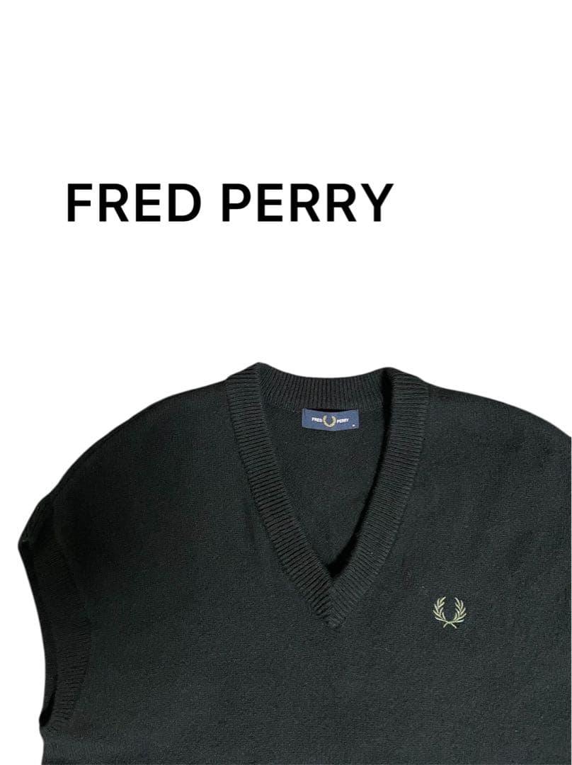 FRED PERRY ニットベスト