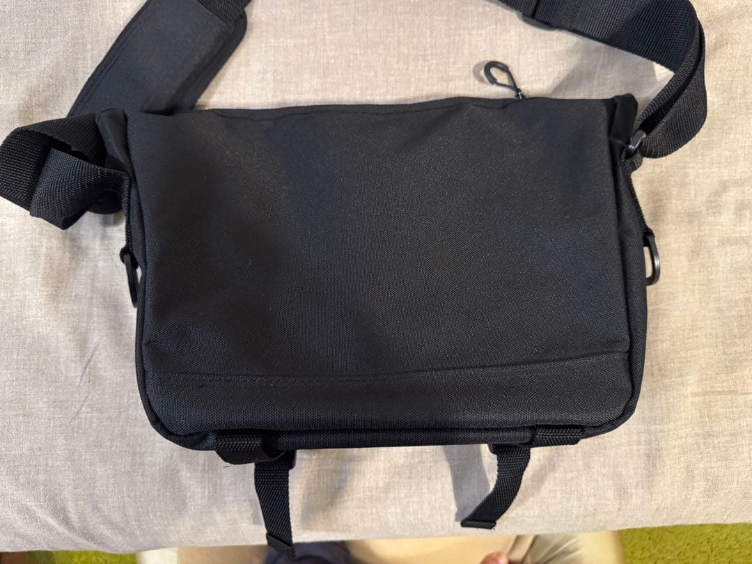 レイドジャパンRAID JAPAN メッセンジャーバッグ - メルカリ