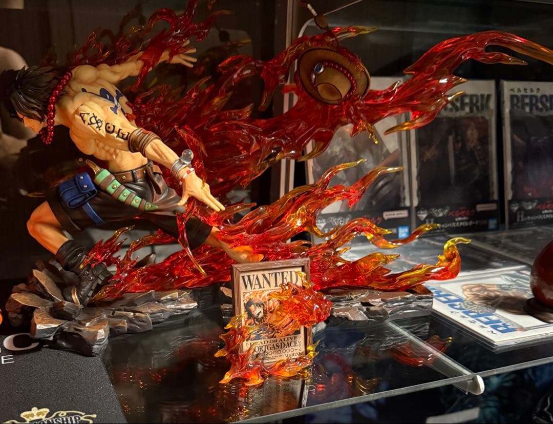 ワンピース 火拳エースフィギュア ガレージキット