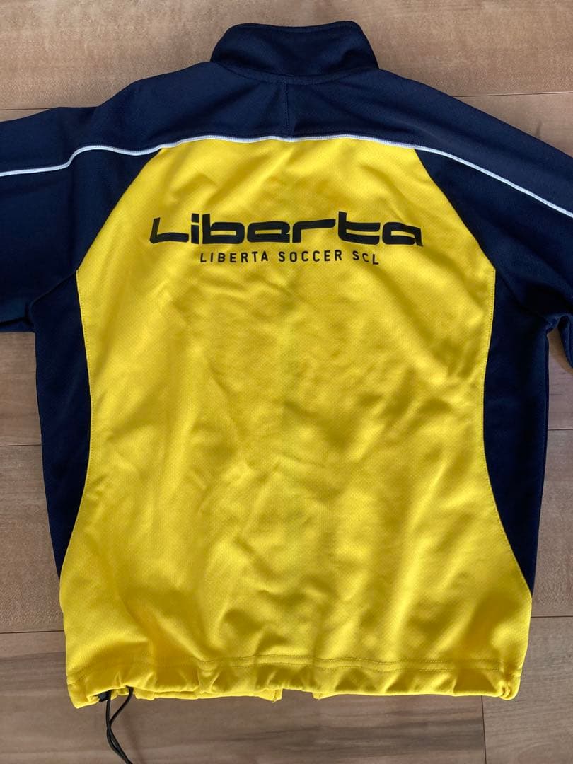 リベルタサッカースクール ジャージ 130上下セット - メルカリ