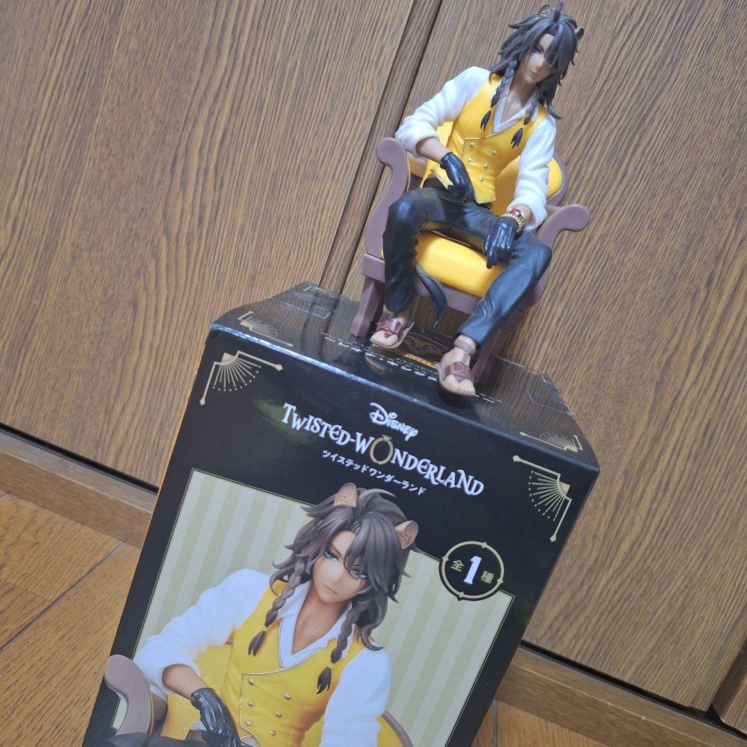 ツイステ レオナ プレミアムグレイスシチュエーションフィギュア