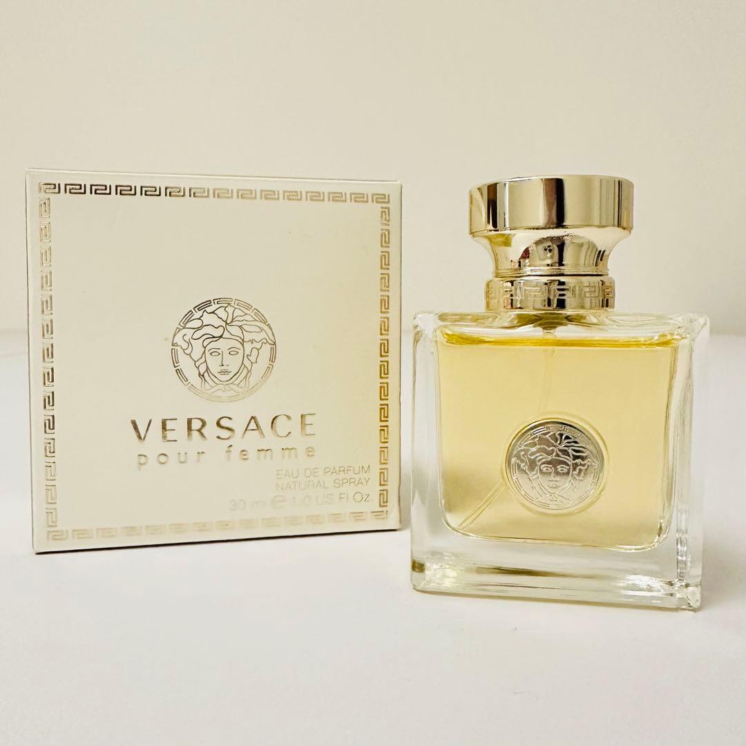 ヴェルサーチ プールフェム 30ml