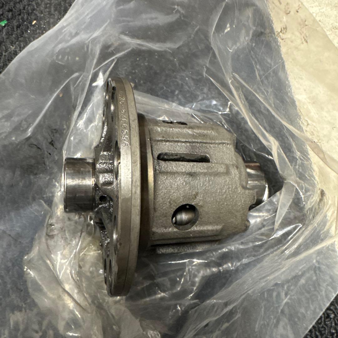 NBロードスター　トルセンデフ　NB NA ロードスター　ドリフト グリップ