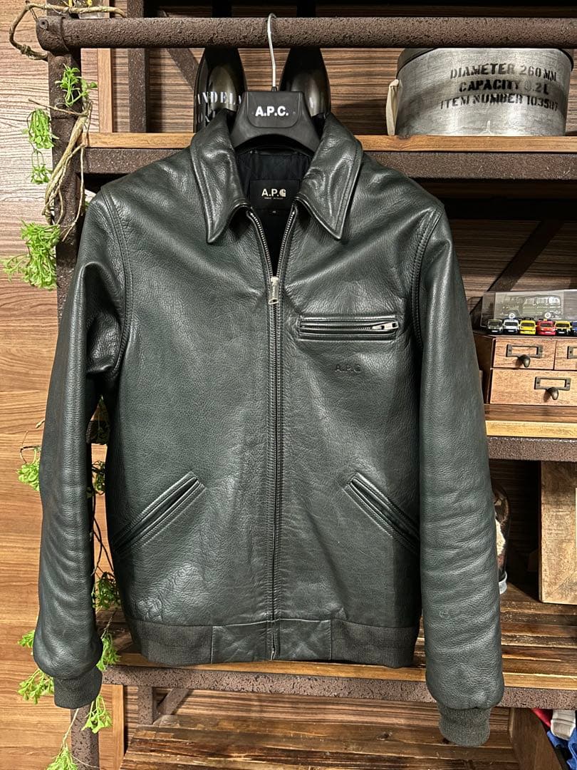A.P.C. carhartt コラボ　デトロイトレザージャケット　XS Carhartt x APC Leather Detroit—Rare Bird? : r/Carhartt