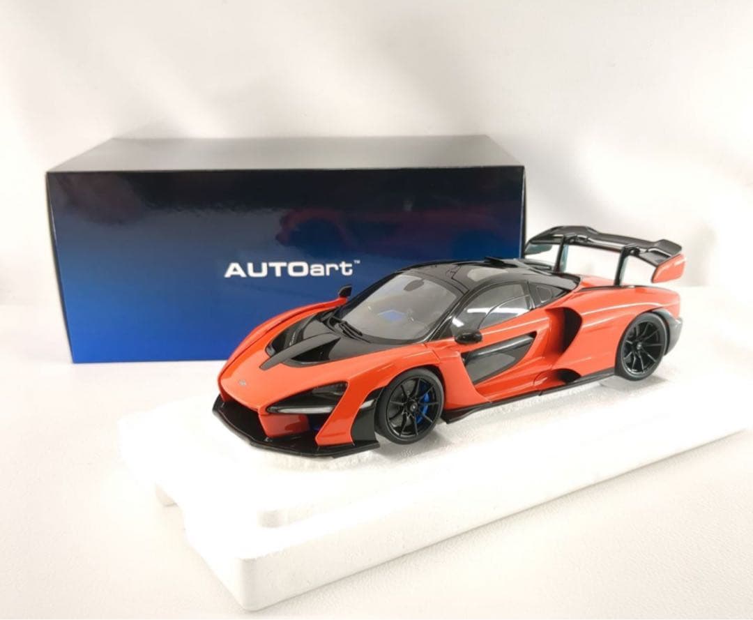オートアート　McLaren Senna 1/18
