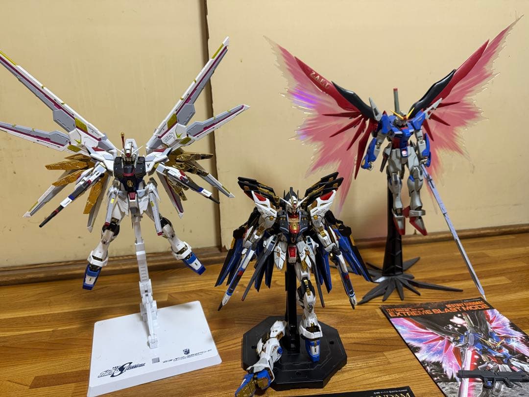 【訳ありセット販売】超合金 マイティストライクフリーダム