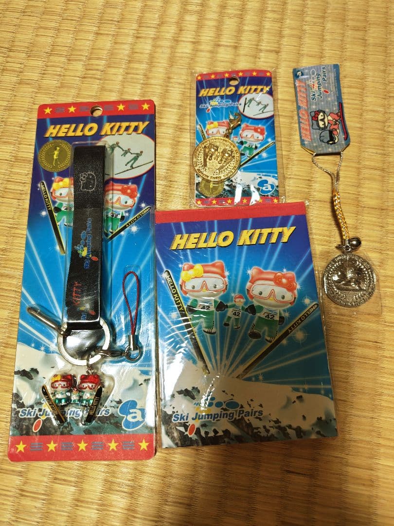 ハローキティ　スキージャンプ ストラップ　日本限定　2005年　平成レトロ　レア